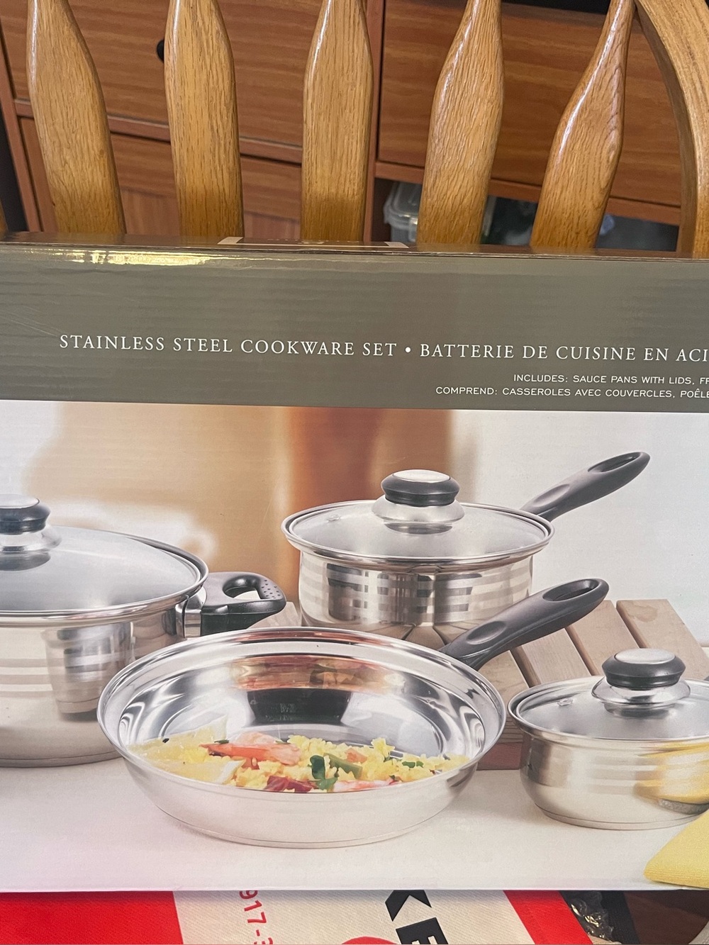 Brand new Gibson 7pcs cookware set